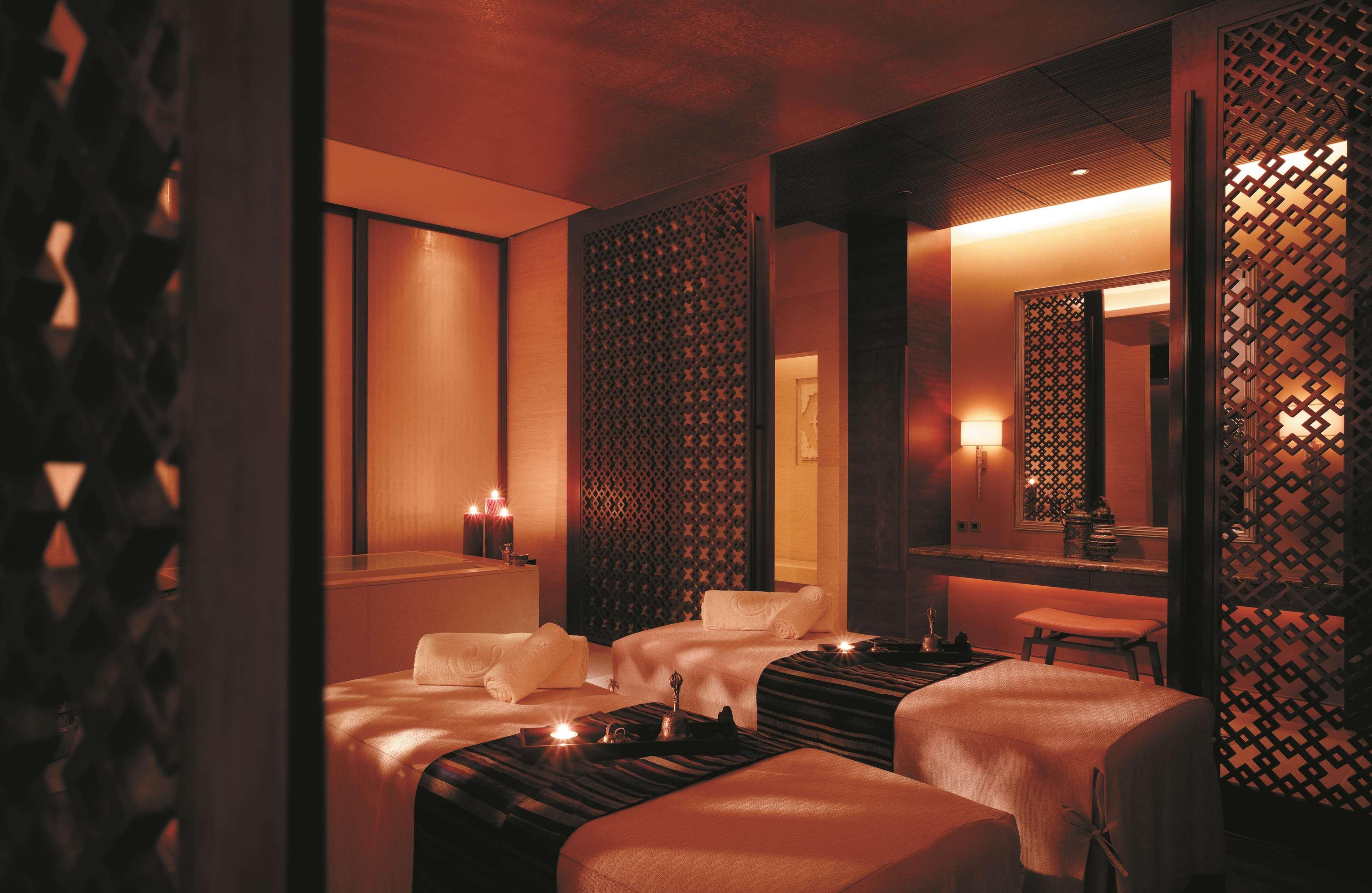 Shangri-la Hotel